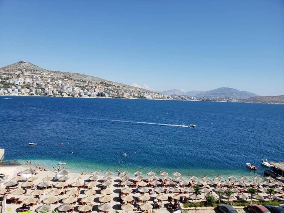 Vintage Apartment Sarandë Esterno foto