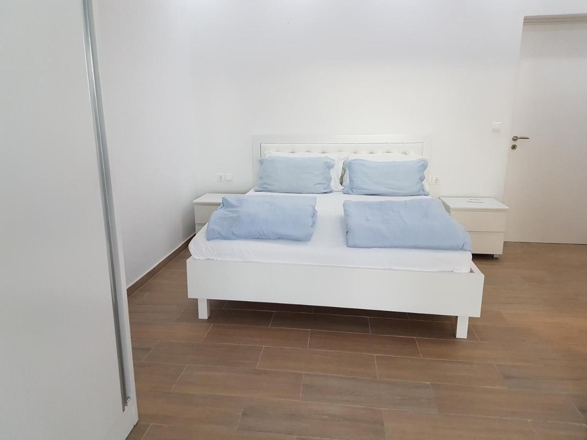 Vintage Apartment Sarandë Esterno foto